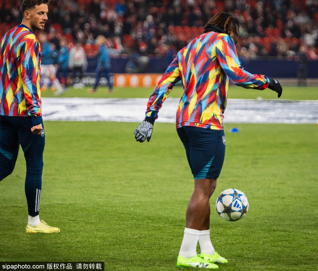 纽卡斯尔 vS 毕尔巴鄂竞技
_7场零封+2.5亿砸出冠军相!阿森纳领跑9分纽卡斯尔 vS 毕尔巴鄂竞技
,22年魔咒要破了?