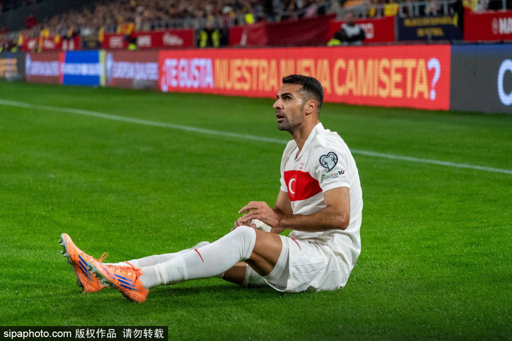 皇冠信用盘如何开户
_2026年世界杯分组抽签揭晓:西班牙避开强敌皇冠信用盘如何开户
,夺冠前景如何?